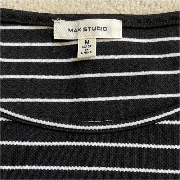 NWOT MAX STUDIO TOP - Picture 7 of 9